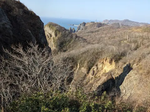 地球岬から見る断崖