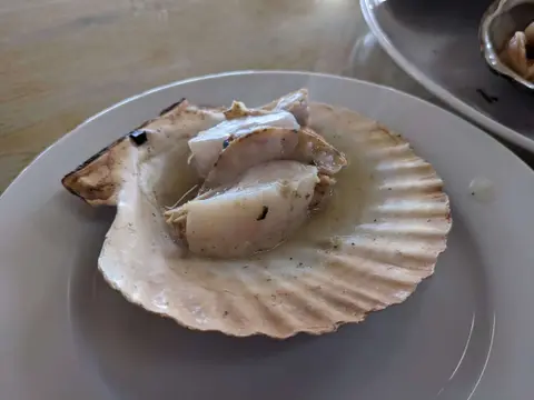 青塚食堂のほたてバター焼き