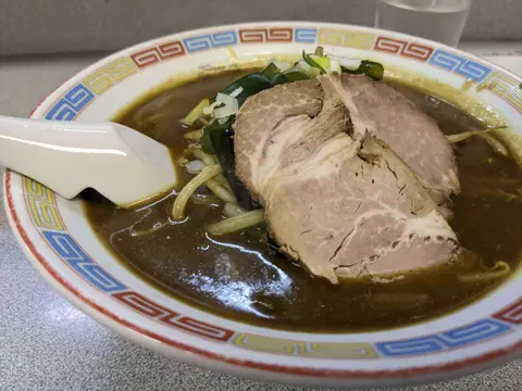 味の大王室蘭本店 カレーラーメン