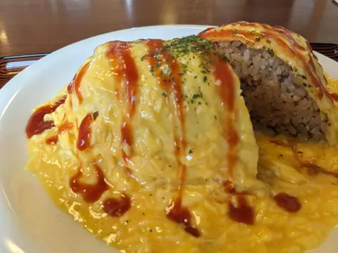しらかば茶屋 とりめしオムライス