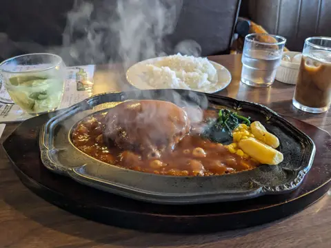 レストラン望羊蹄 ハンバーグステーキ