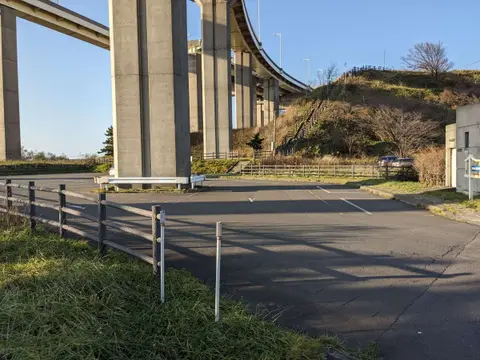 白鳥大橋展望広場公園 駐車場
