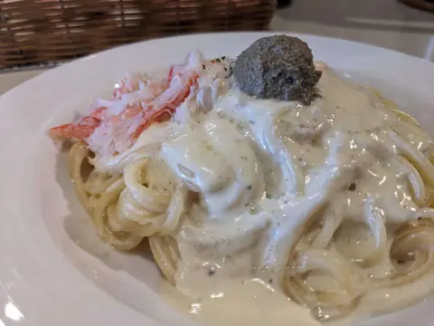シロクマ食堂のカニみそクリームスパゲティ