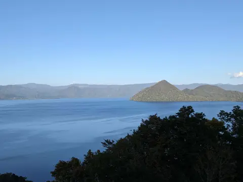 月裏展望台から見る洞爺湖