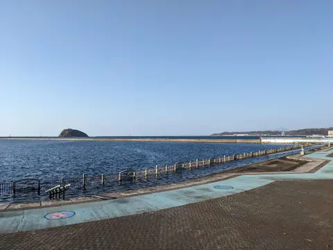道の駅みたら室蘭から見える大黒島