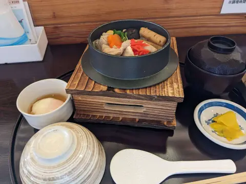 味しるべ 駅逓_鶏釜飯