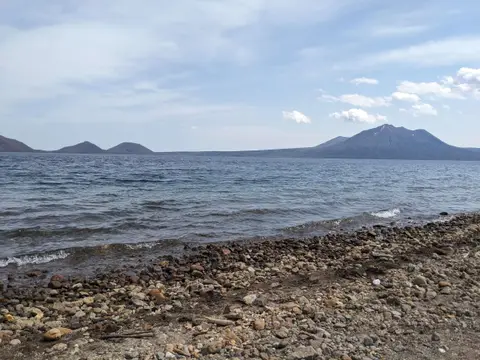 ポロピナイ園地から見る支笏湖